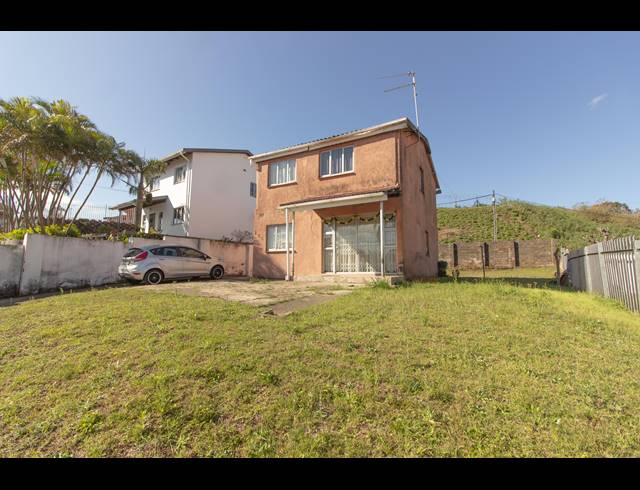 3 BEDROOM HOUSE TO LET IN CROSSMOOR